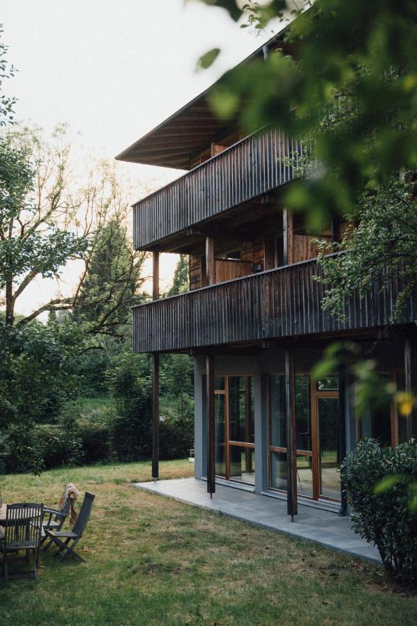 Pension Obertrum Am See Exterior photo